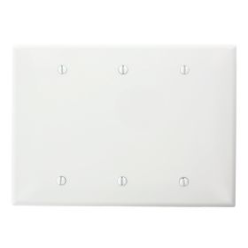 Leviton PJ33-W Blank Wallplate, Midway Size, Gang 3, White